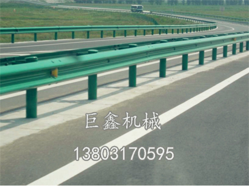 114-140型公路護欄立柱沖孔機